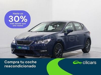 Usado Seat Leon Style 110 CV (80 kW) 2018 Azul Berlina