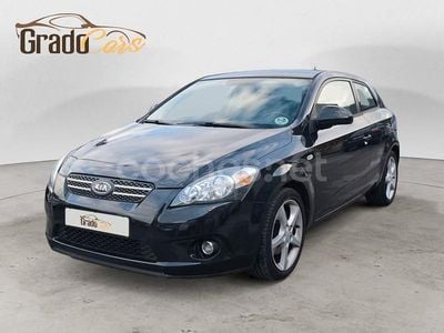 Negro Usado 2008 Kia ProCeed Berlina | 5990 € (Precio justo)