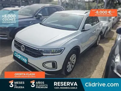 Usado VW T-Roc Life 116 CV (85 kW) 2022 Blanco SUV