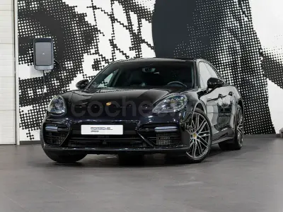 Usado Porsche Panamera Turbo 550 CV (404 kW) 2020 Negro Berlina