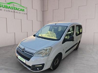 Usado Citroën Berlingo Live 100 CV (73 kW) 2018 Blanco Monovolumen