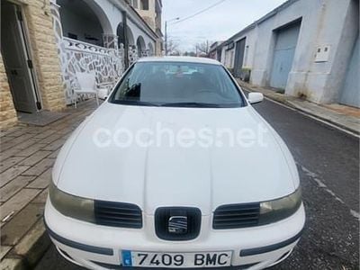 Usado Seat Toledo Stella 100 CV (73 kW) 2001 Blanco Berlina