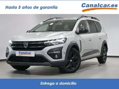 Usado Dacia Jogger Extreme 101 CV (74 kW) 2022 Gris Monovolumen