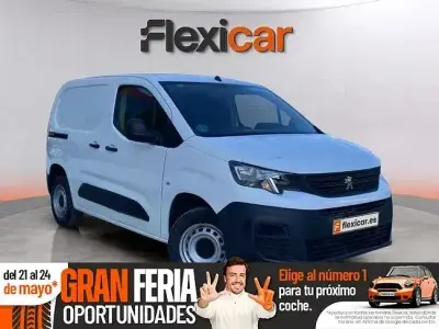 Usado Peugeot Partner 102 CV (75 kW) 2021 Blanco Monovolumen