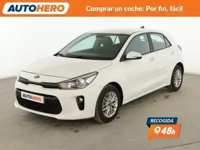 Używany Kia Rio 85 KM (62 kW) 2020 Biały Sedan/Limuzyna