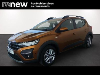 Usado Dacia Sandero Comfort 91 CV (66 kW) 2021 Naranja Berlina