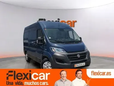 Usado Fiat Ducato 136 CV (100 kW) 2020 Gris Van