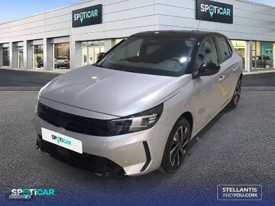 Usado Opel Corsa 100 CV (73 kW) 2025 Plateado Utilitario