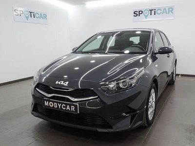 Gris Usado 2023 Kia Ceed Utilitario | 16.995 € (Precio justo)