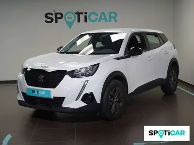 Usado Peugeot 2008 Active 101 CV (74 kW) 2021 Blanco SUV