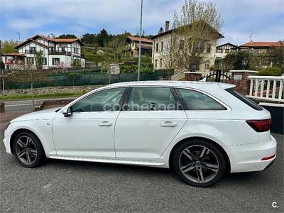 Usado Audi A4 S-Line 150 CV (110 kW) 2018 Blanco Familiar