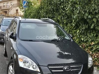 Negro Usado 2009 Kia Ceed Utilitario | 4100 €