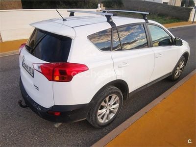 Blanco Usado 2015 Toyota RAV4 Executive SUV | 15.800 € (Precio justo)