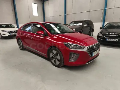 Usado Hyundai Ioniq Style 141 CV (103 kW) 2020 Granate Utilitario