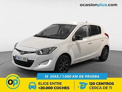 Blanco Usado 2015 Hyundai i20 GO! Utilitario | 8900 € (Precio justo)