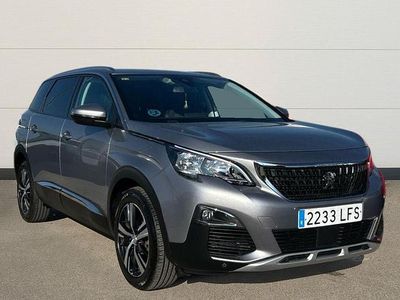 Usado Peugeot 5008 Allure 130 CV (95 kW) 2020 Gris SUV