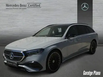 Usado Mercedes E300 313 CV (230 kW) 2026 Gris / plata Familiar