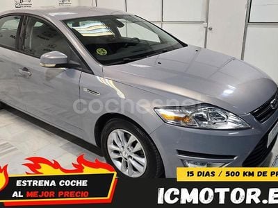 Usado Ford Mondeo 115 CV (84 kW) 2011 Gris / plata Berlina