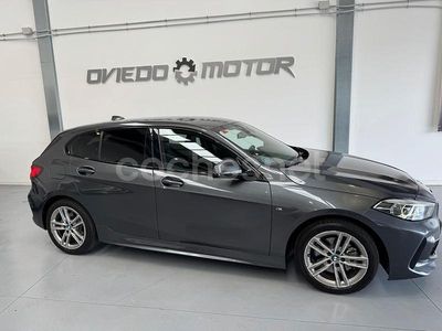 Gris / plata Usado 2021 BMW 118 M Sport Utilitario | 24.800 € (Un poco caro)