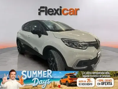 Usado Renault Captur Zen 130 CV (95 kW) 2019 Beige SUV