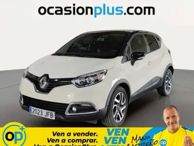 Usado Renault Captur Zen 90 CV (66 kW) 2015 Beige SUV