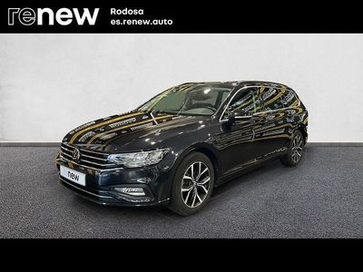 Usado VW Passat Executive 150 CV (110 kW) 2021 Negro Familiar