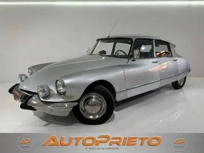 Usado Citroën DS 83 CV (61 kW) 1965 Gris Berlina