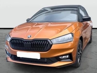 Usado Skoda Fabia Monte Carlo 115 CV (84 kW) 2025 Naranja phoenix metalizado/negro mágico Utilitario