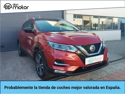 Usado Nissan Qashqai N-Connecta 140 CV (102 kW) 2020 Rojo SUV