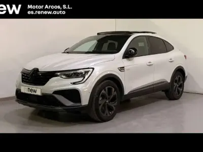 Usado Renault Arkana Engineered 145 CV (106 kW) 2023 Blanco SUV