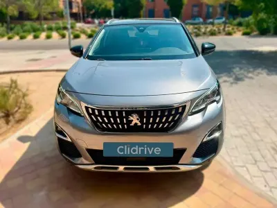 Usado Peugeot 3008 Allure 131 CV (96 kW) 2018 Gris SUV