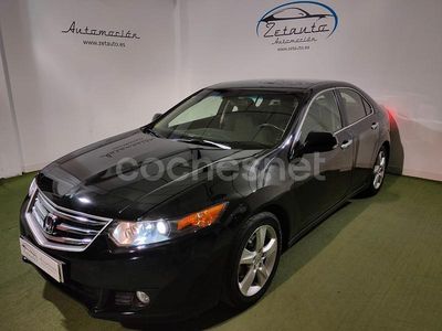 Negro Usado 2014 Honda Accord Luxury Berlina | 15.750 €
