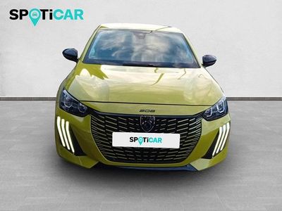 Usado Peugeot 208 Allure 100 CV (73 kW) 2024 Dorado Utilitario