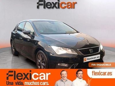 Usado Seat Leon Style 130 CV (95 kW) 2020 Negro