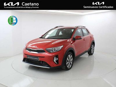 Usado Kia Stonic 101 CV (74 kW) 2025 Rojo SUV