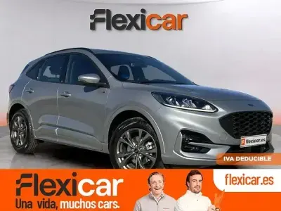 Usado Ford Kuga ST-Line 225 CV (165 kW) 2022 Gris / plata SUV