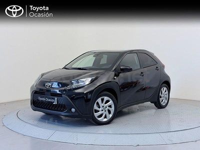 Usado Toyota Aygo X Play 72 CV (52 kW) 2025 Negro SUV