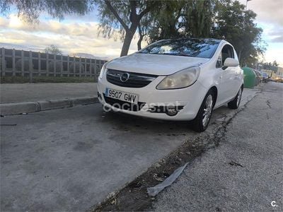 Usado Opel Corsa Enjoy 80 CV (58 kW) 2009 Gasolina Berlina