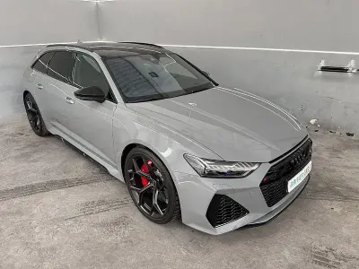 Usado Audi RS6 Performance 630 CV (463 kW) 2024 Gris / plata Familiar