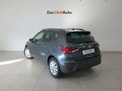 Usado Seat Arona Style 116 CV (85 kW) 2025 Gris SUV