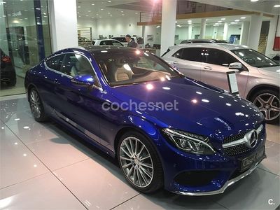 Usado Mercedes C220 AMG line 170 CV (125 kW) 2016 Azul Coupe