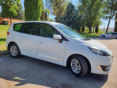 Usado Renault Grand Scénic III Dynamique 131 CV (96 kW) 2012 Blanco Monovolumen