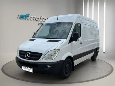 Usado Mercedes Sprinter 130 CV (95 kW) 2010 Blanco metalizado Van