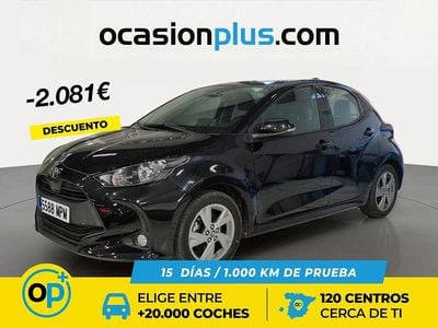 Usado Toyota Yaris Hybrid Active 116 CV (85 kW) 2024 Negro Berlina
