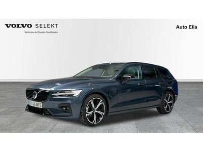 Begagnad Volvo V60 Plus 197 HK (144 kW) 2023 Blå Kombi