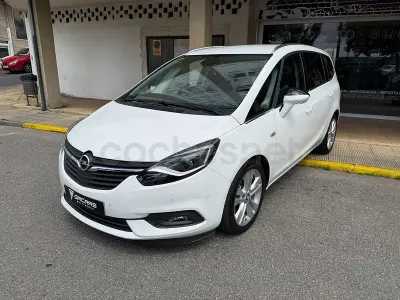 Usado Opel Zafira Excellence 170 CV (125 kW) 2016 Blanco Monovolumen