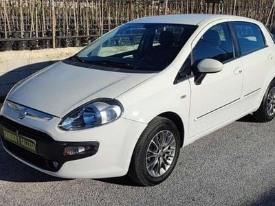 Blanco Usado 2011 Fiat Punto Evo Dynamic Utilitario | 5800 € (Precio justo)