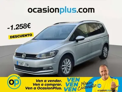 Usado VW Touran Edition 116 CV (85 kW) 2017 Gris Monovolumen