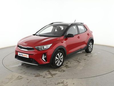 Usado Kia Stonic 101 CV (74 kW) 2023 Rojo SUV
