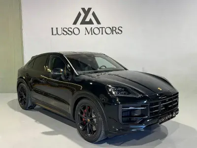 Usado Porsche Cayenne 500 CV (367 kW) 2024 Negro SUV